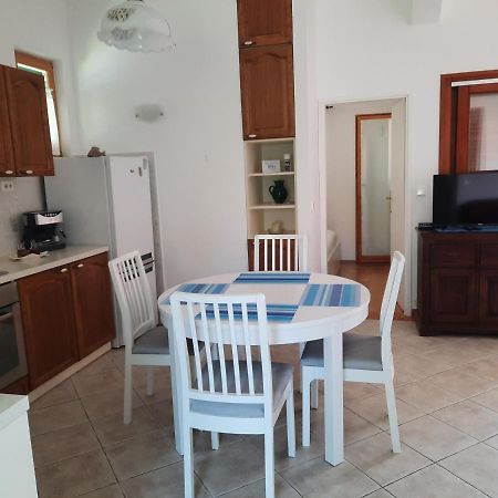 Apartments Summer Touch Петрчане Экстерьер фото